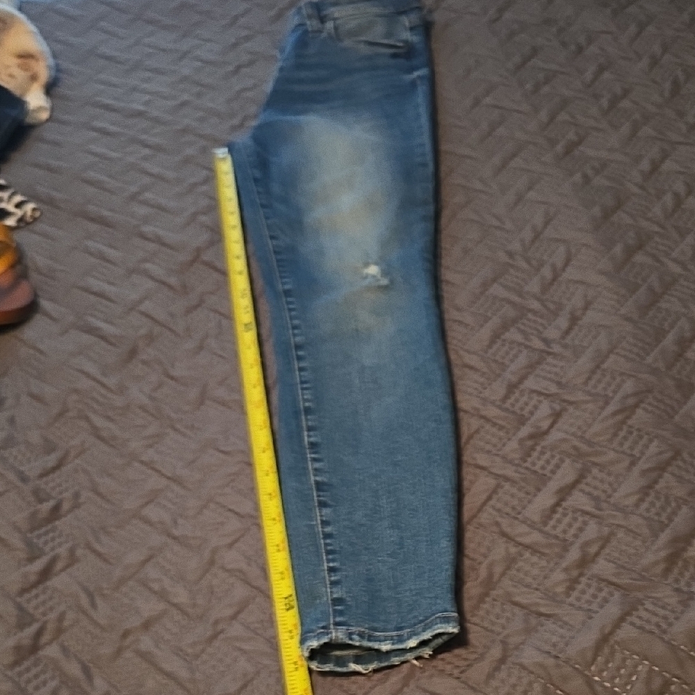 Kut from the Kloth Ankle Skinny Leg Jeans - Picture 8 of 15